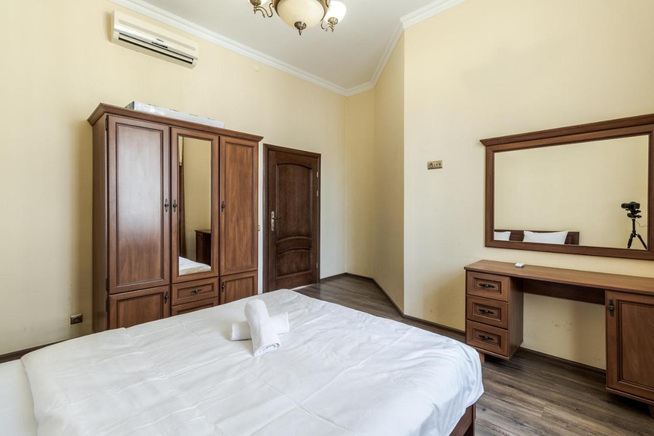 Fedorova Apartment Lviv Exteriör bild