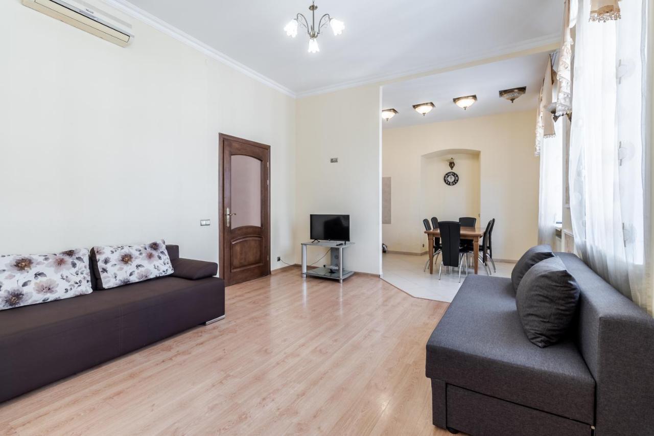 Fedorova Apartment Lviv Exteriör bild